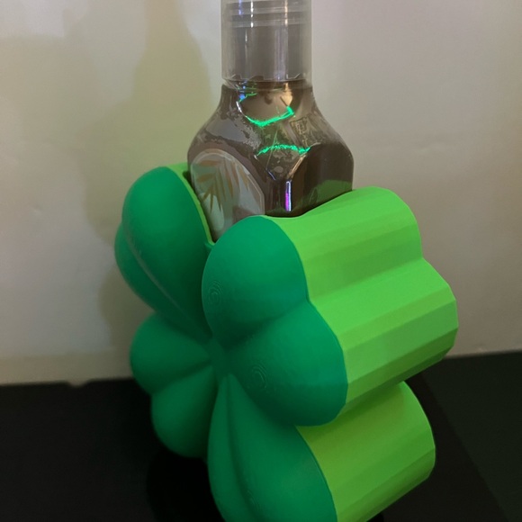 St Patrick bath and body works Gel soap holder - Picture 3 of 3